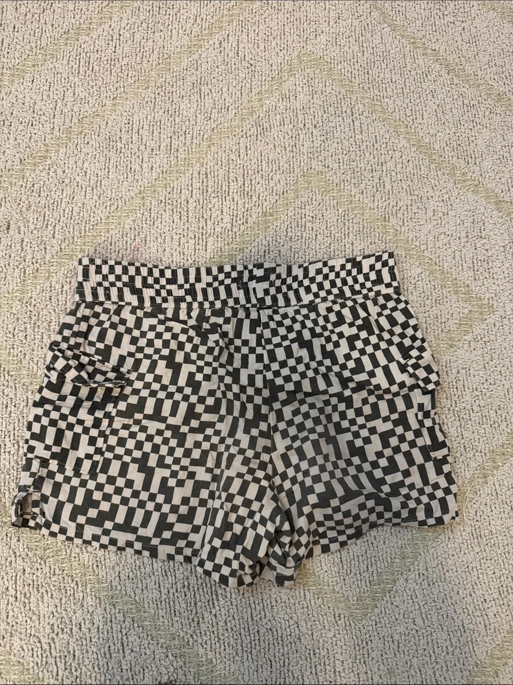 SO Youth Checkered Cargo Shorts Olive Green Tan Size 14/16